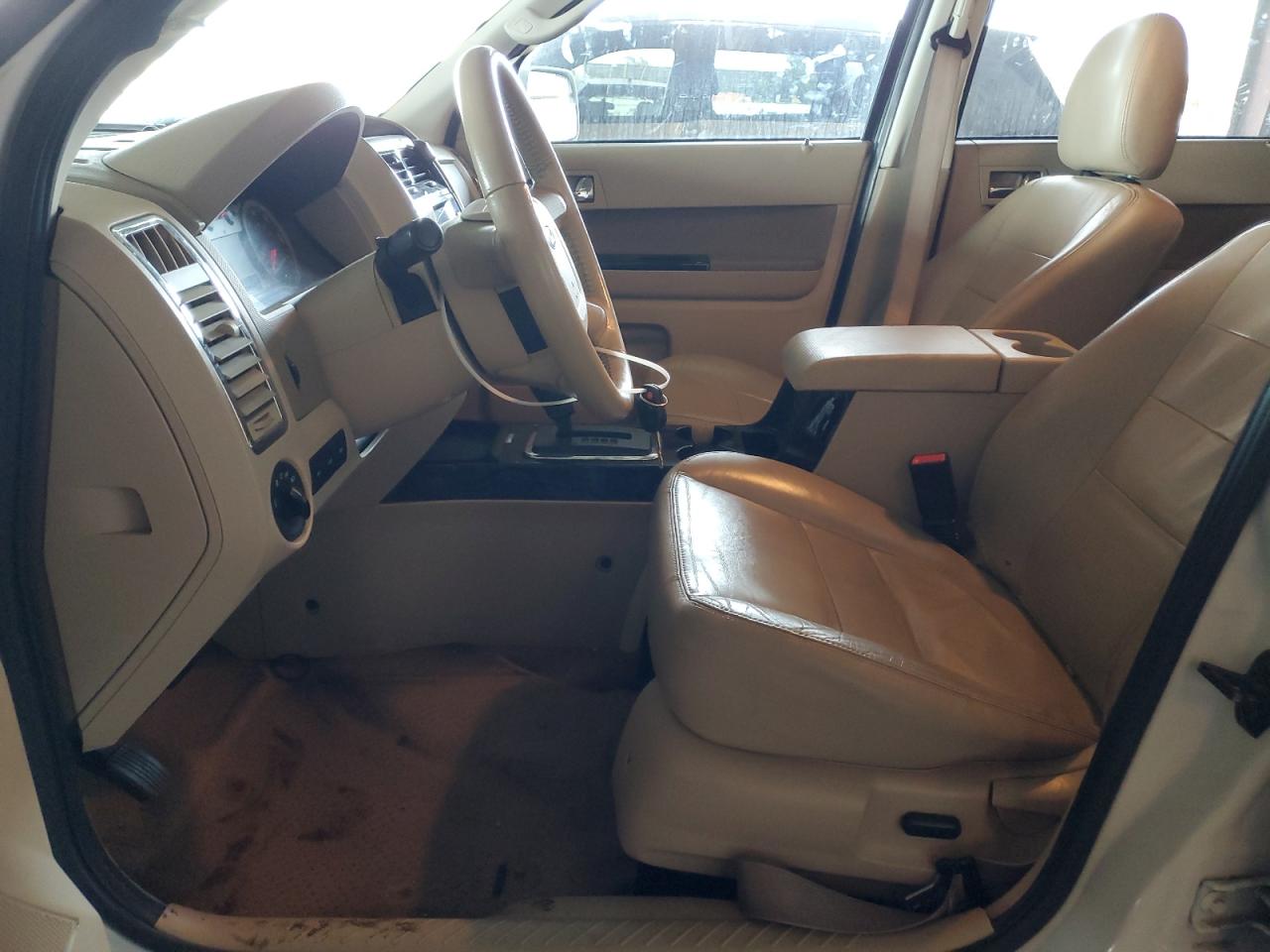 2012 Ford Escape - Image 7