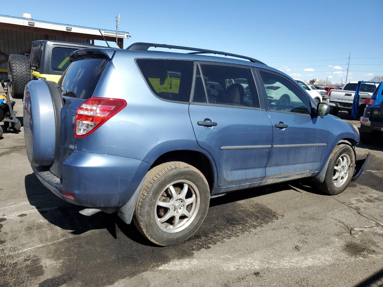 2010 Toyota RAV 4 - Image 3