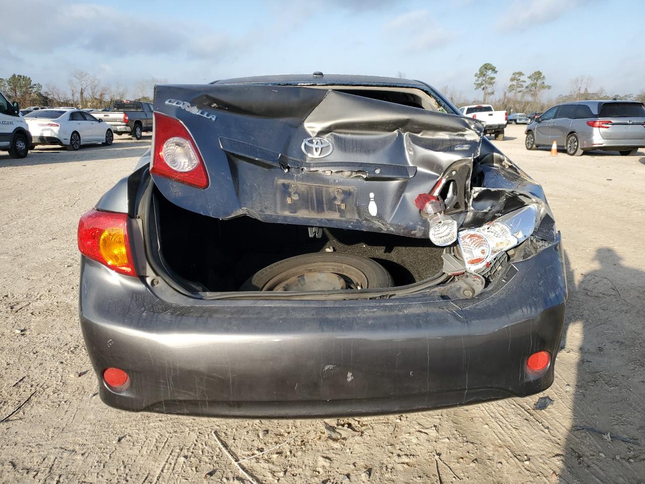 2010 Toyota Corolla - Image 6