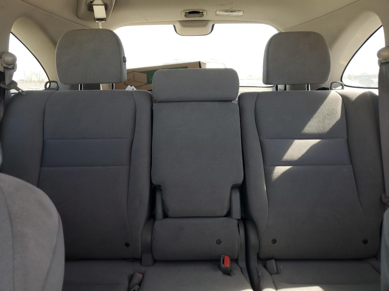 2010 Honda CR-V - Image 10