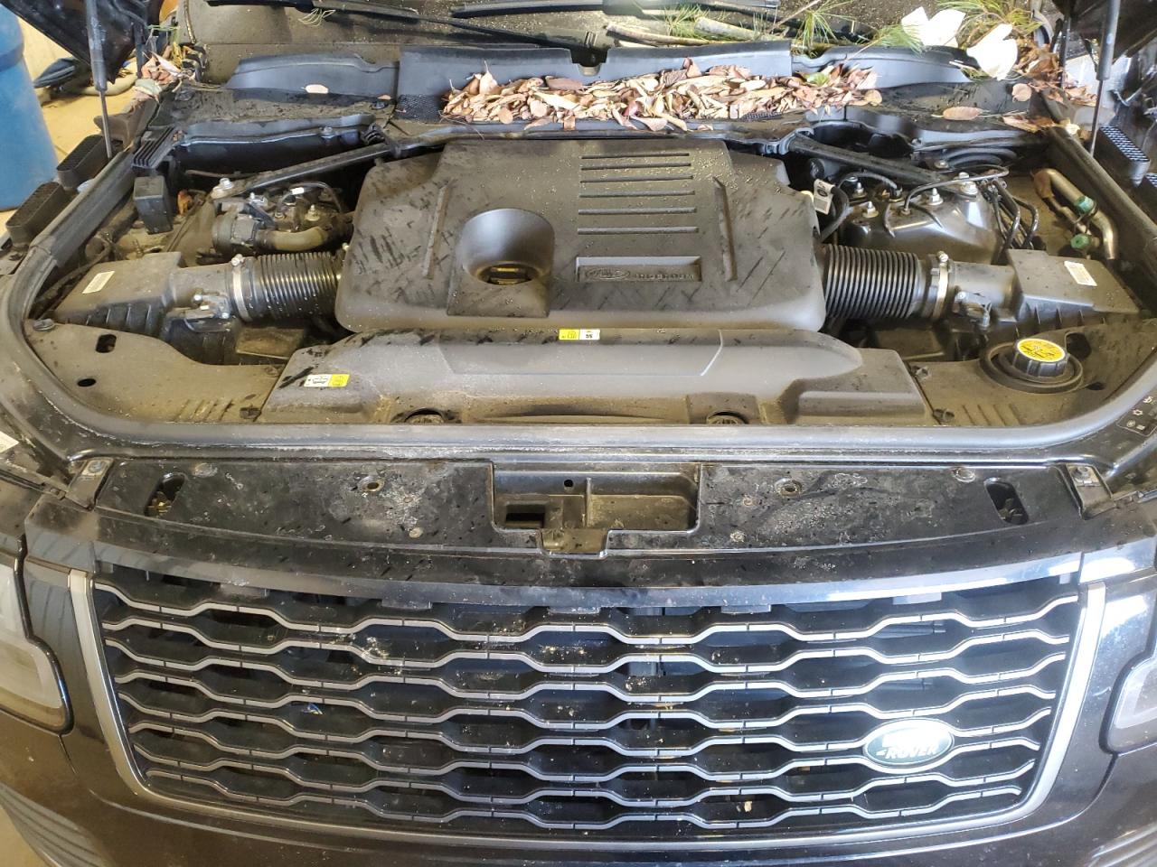 2022 Land Rover Range Rover - Image 12