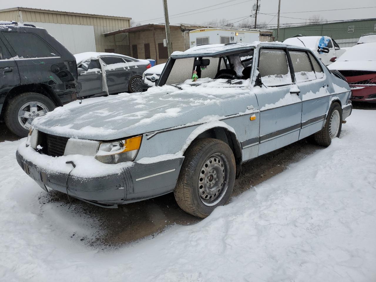 1991 Saab 900 - Image 1