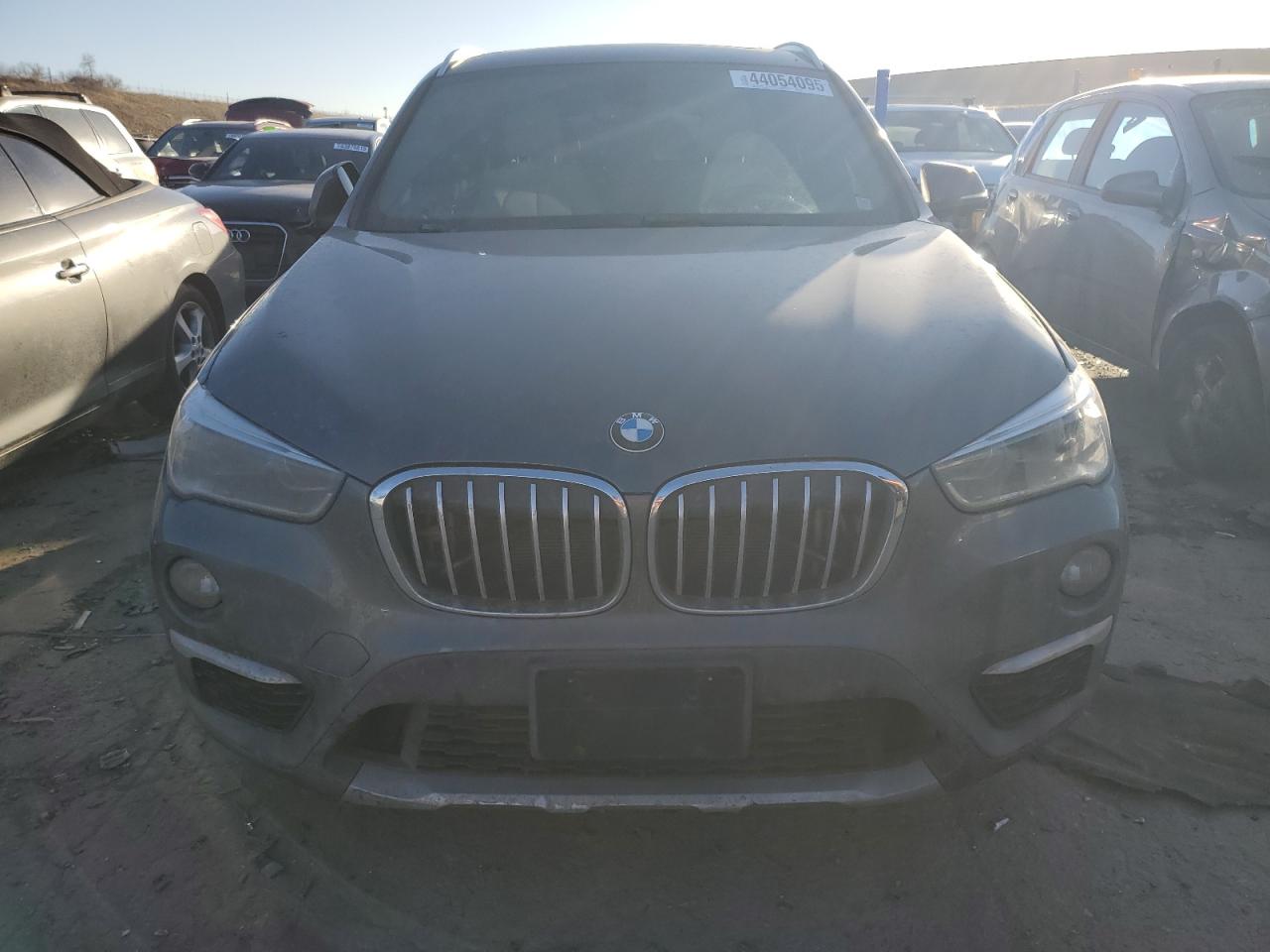 2016 BMW X1 - Image 5