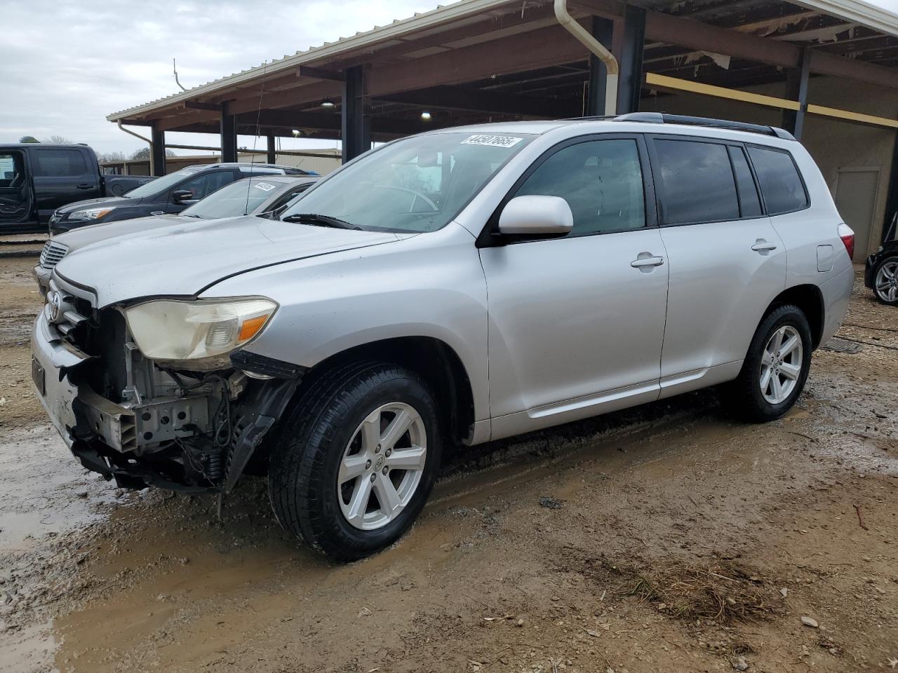 2010 Toyota Highlander - Image 1