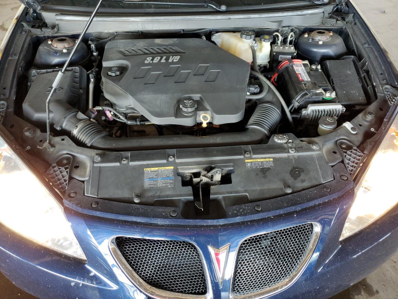 2009 Pontiac G6 - Image 12