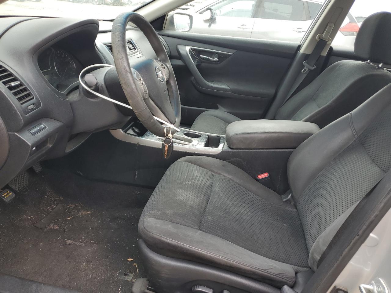 2014 Nissan Altima - Image 7