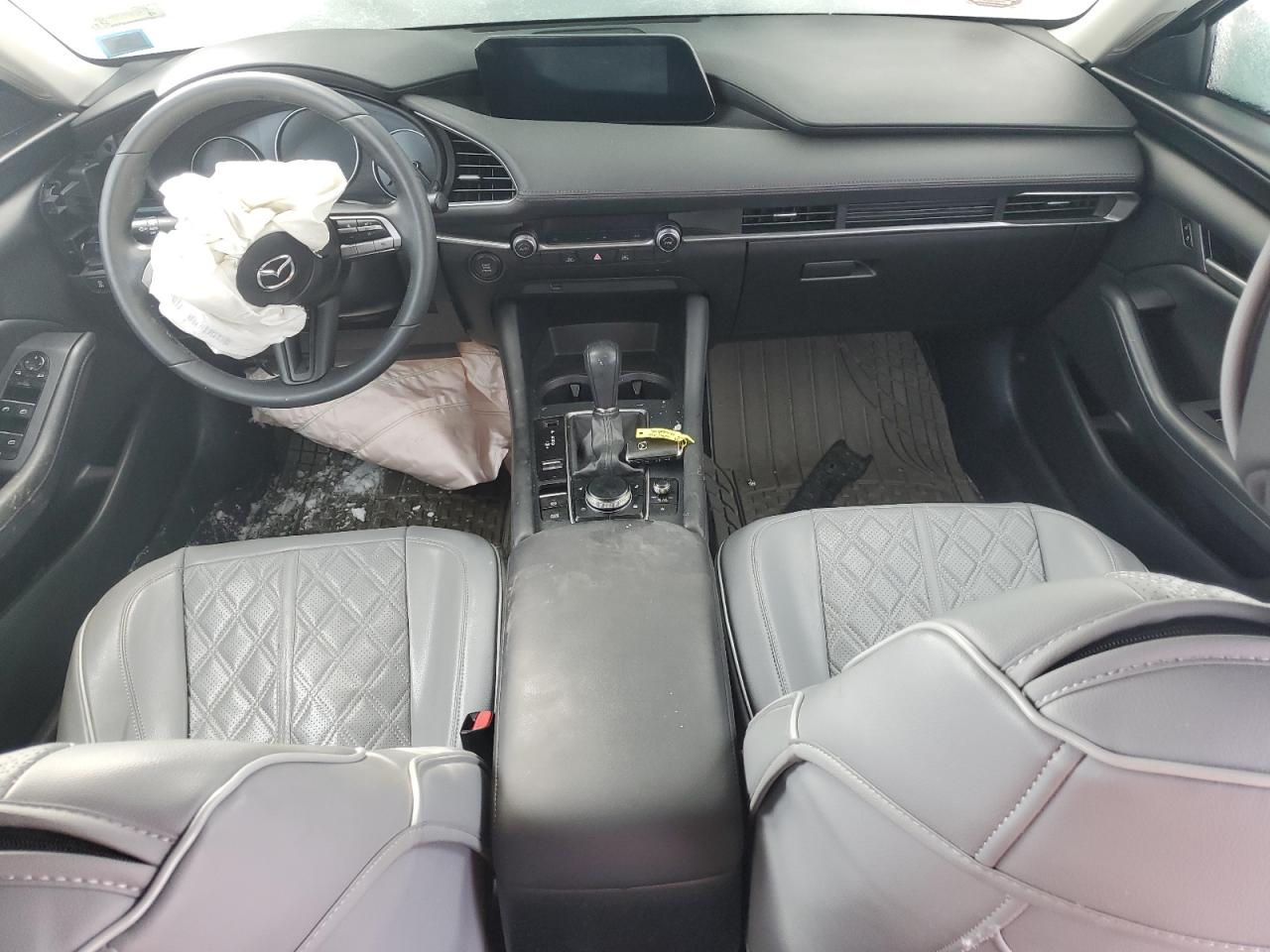 2021 Mazda 3 - Image 8