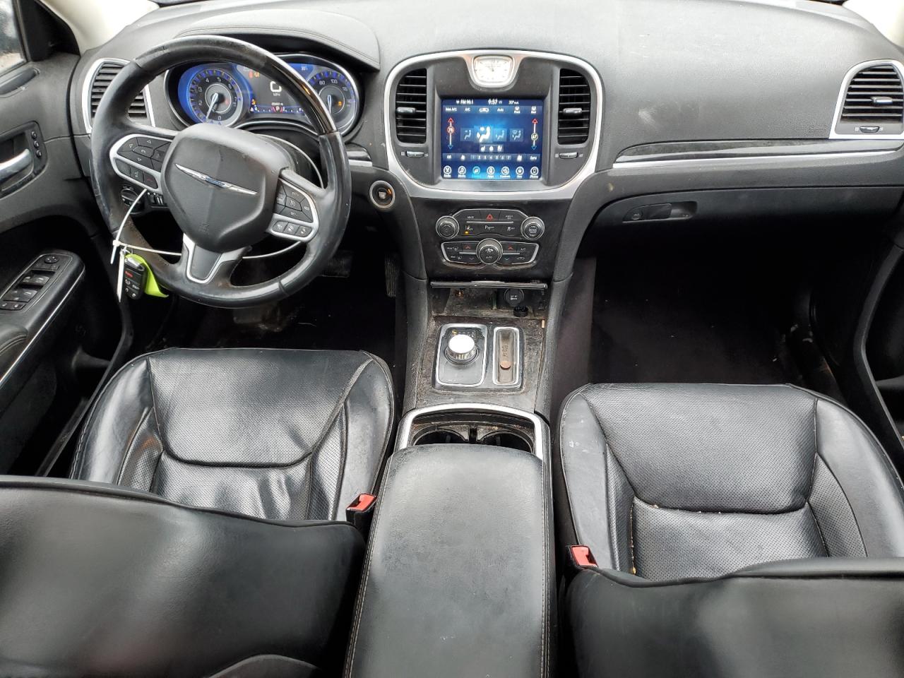 2017 Chrysler 300 - Image 8