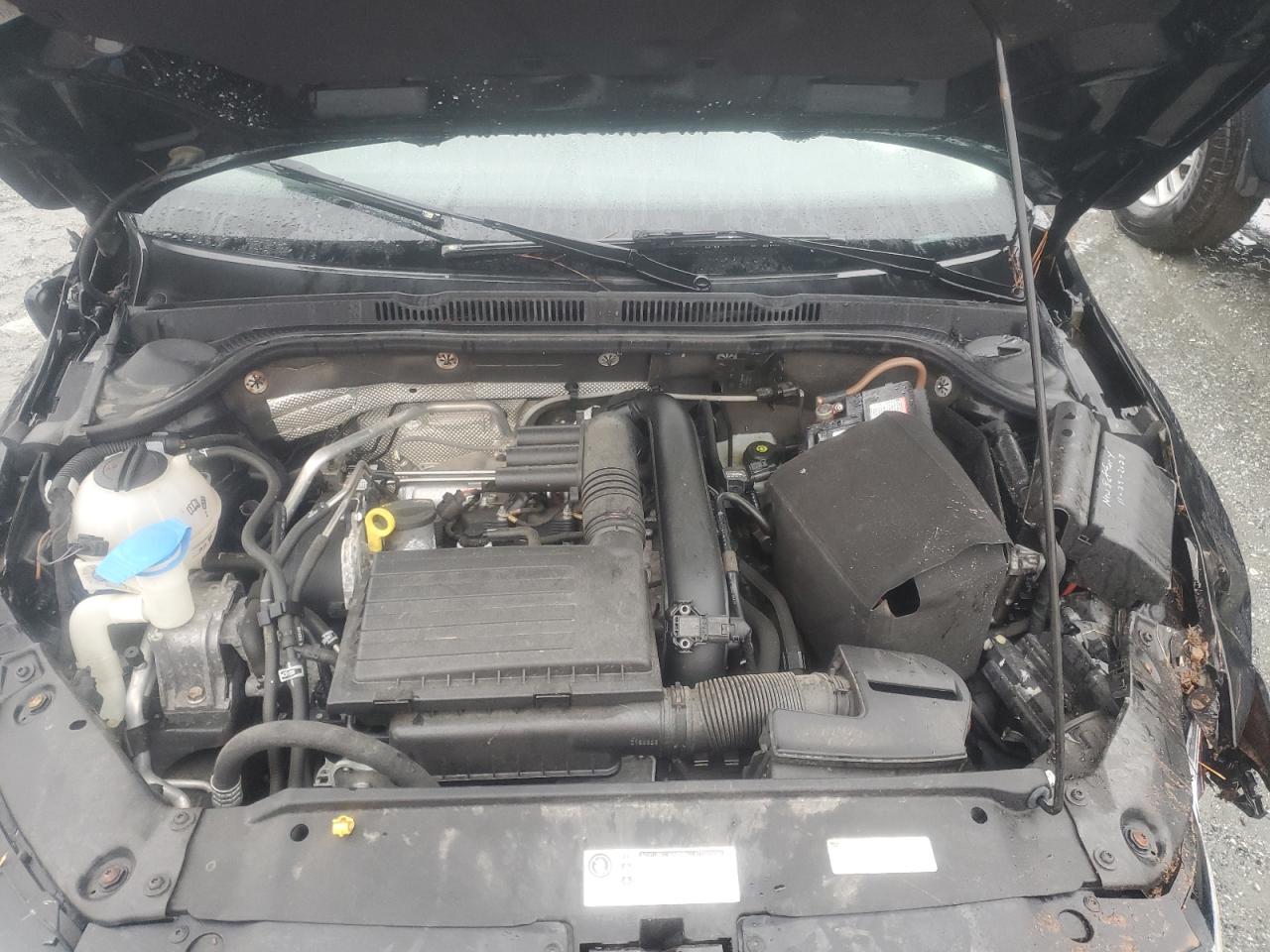 2017 Volkswagen Jetta - Image 11