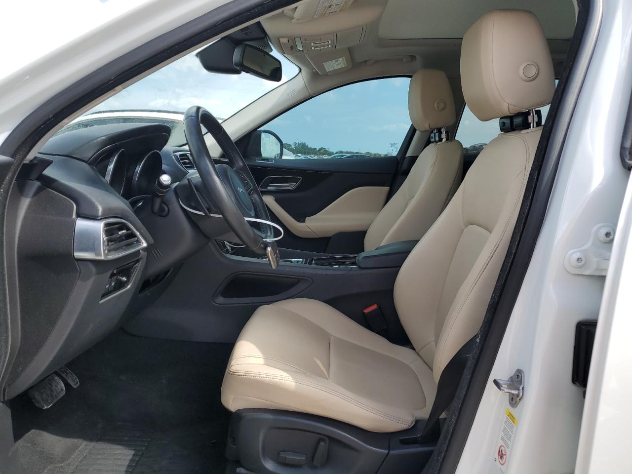 2018 Jaguar F-Pace - Image 7
