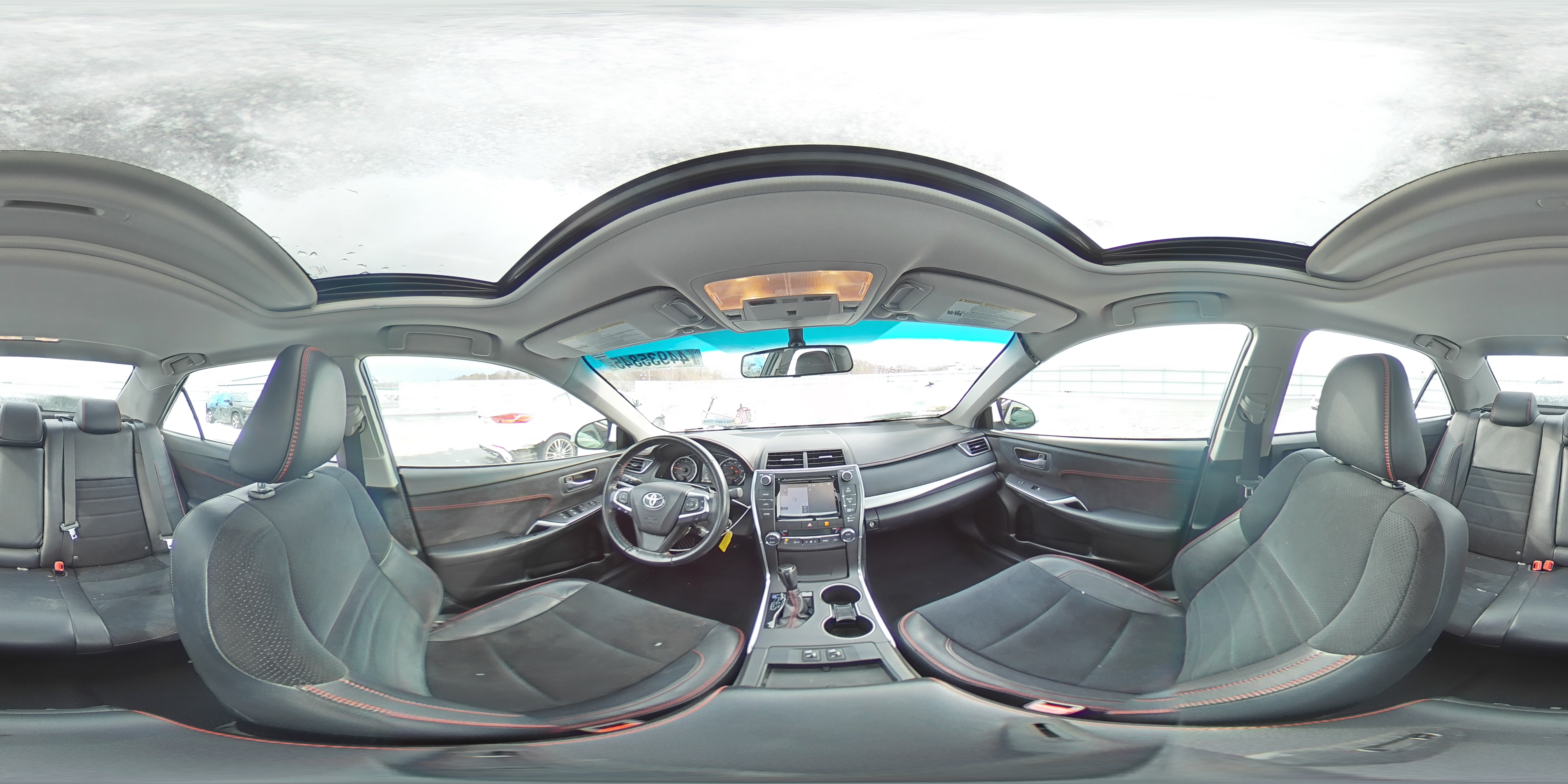 2016 Toyota Camry - Image 12