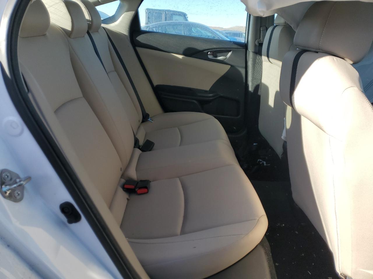 2018 Honda Civic - Image 10