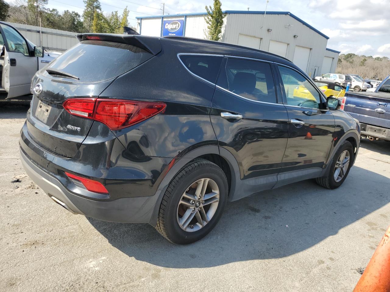 2017 Hyundai Santa Fe - Image 3