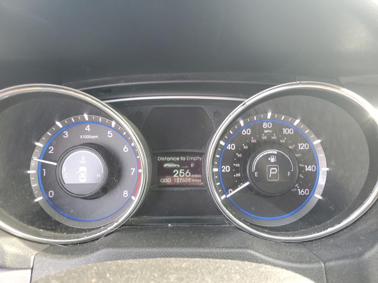 2013 Hyundai Sonata - Image 9