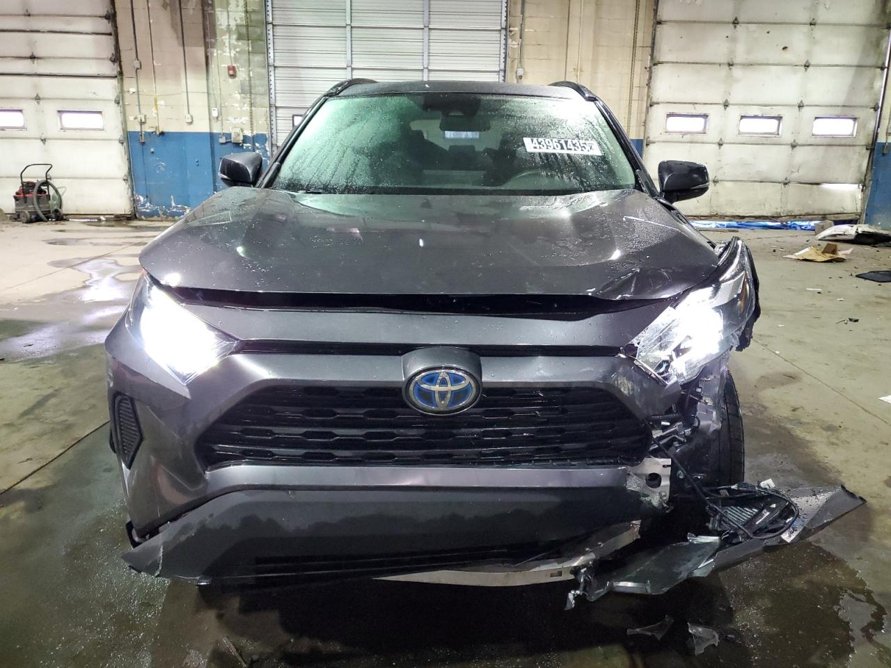 2022 Toyota RAV 4 - Image 5