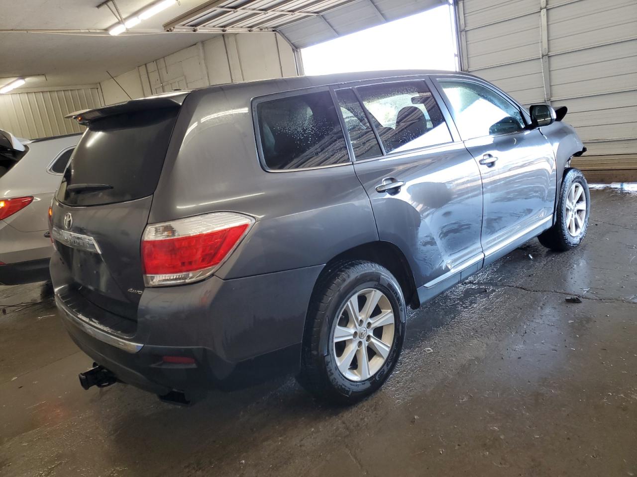 2012 Toyota Highlander - Image 3