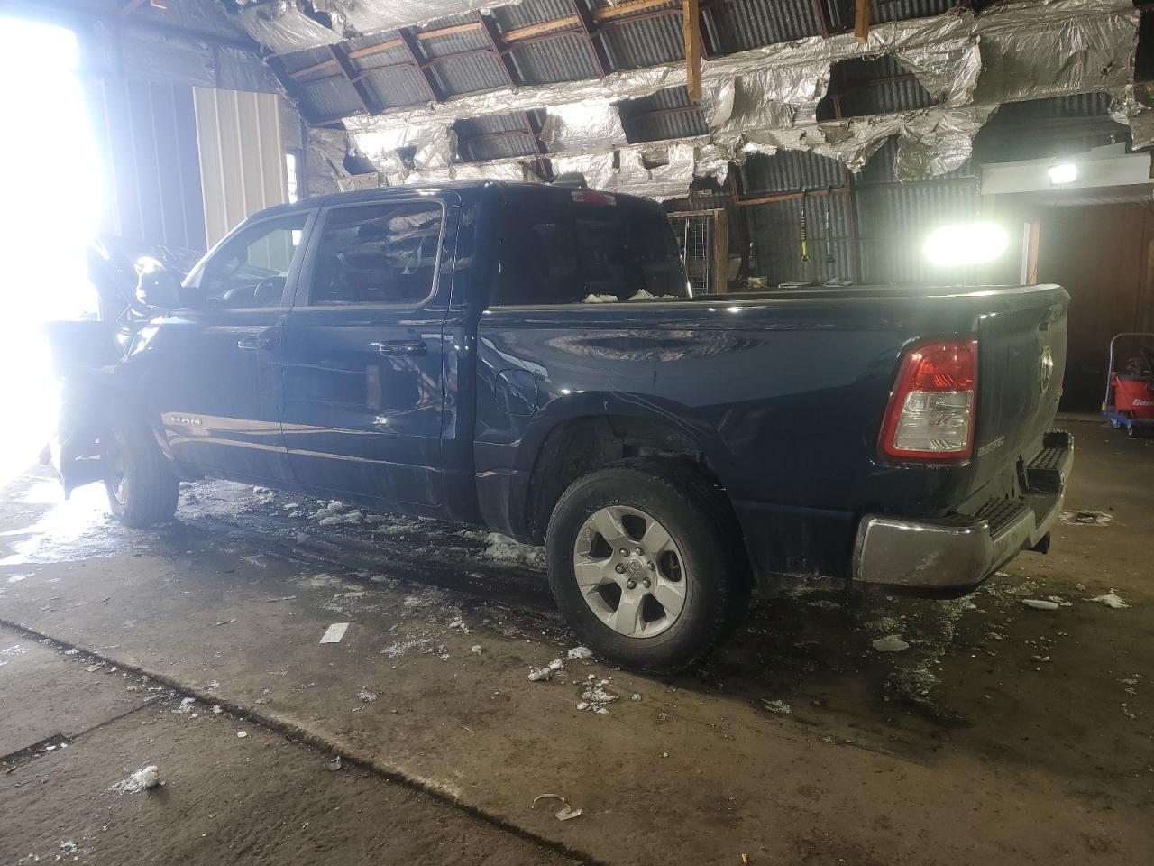 2021 RAM 1500 - Image 2