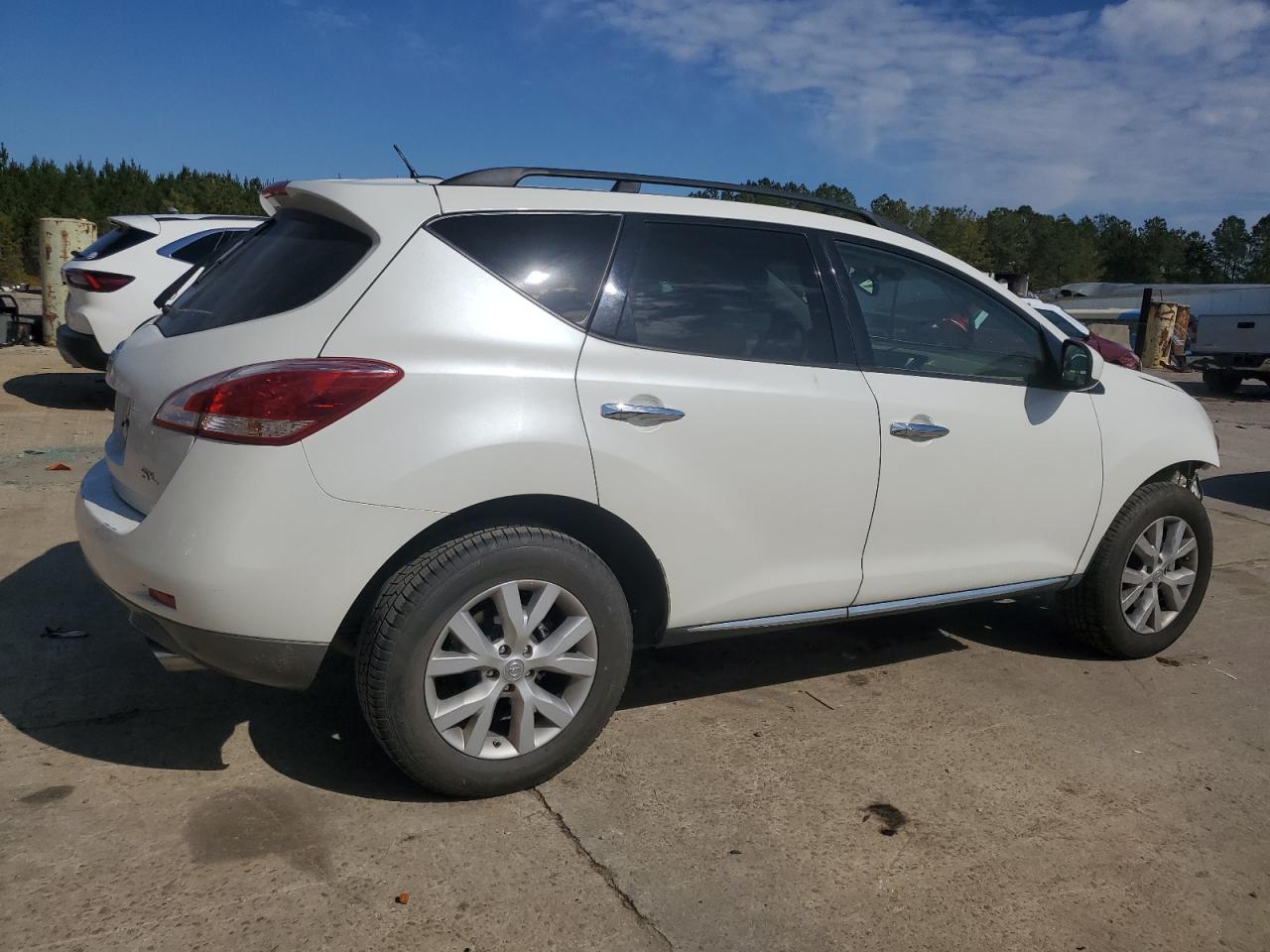 2012 Nissan Murano - Image 3