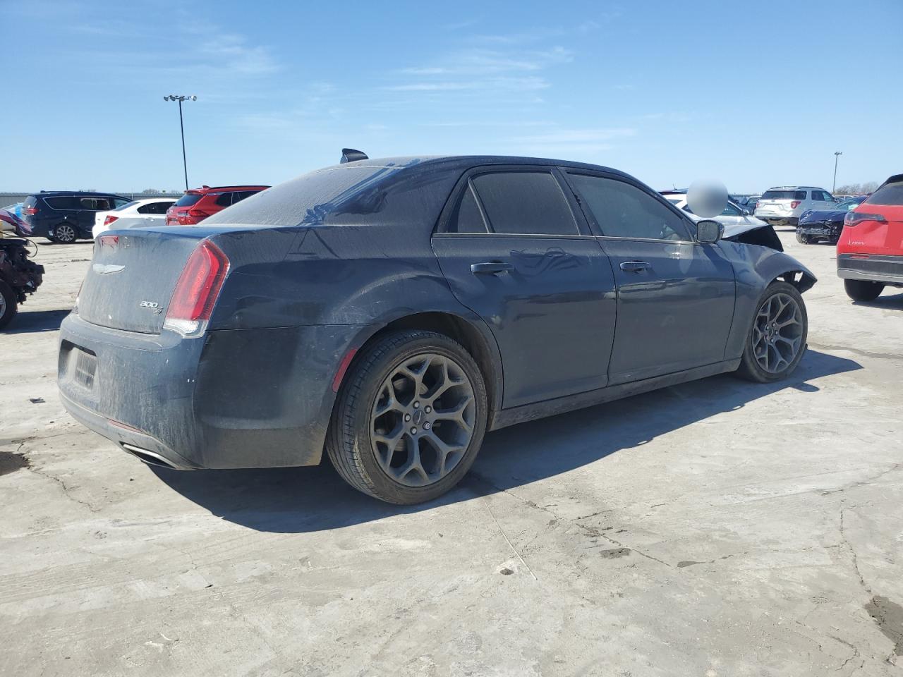 2016 Chrysler 300 - Image 3