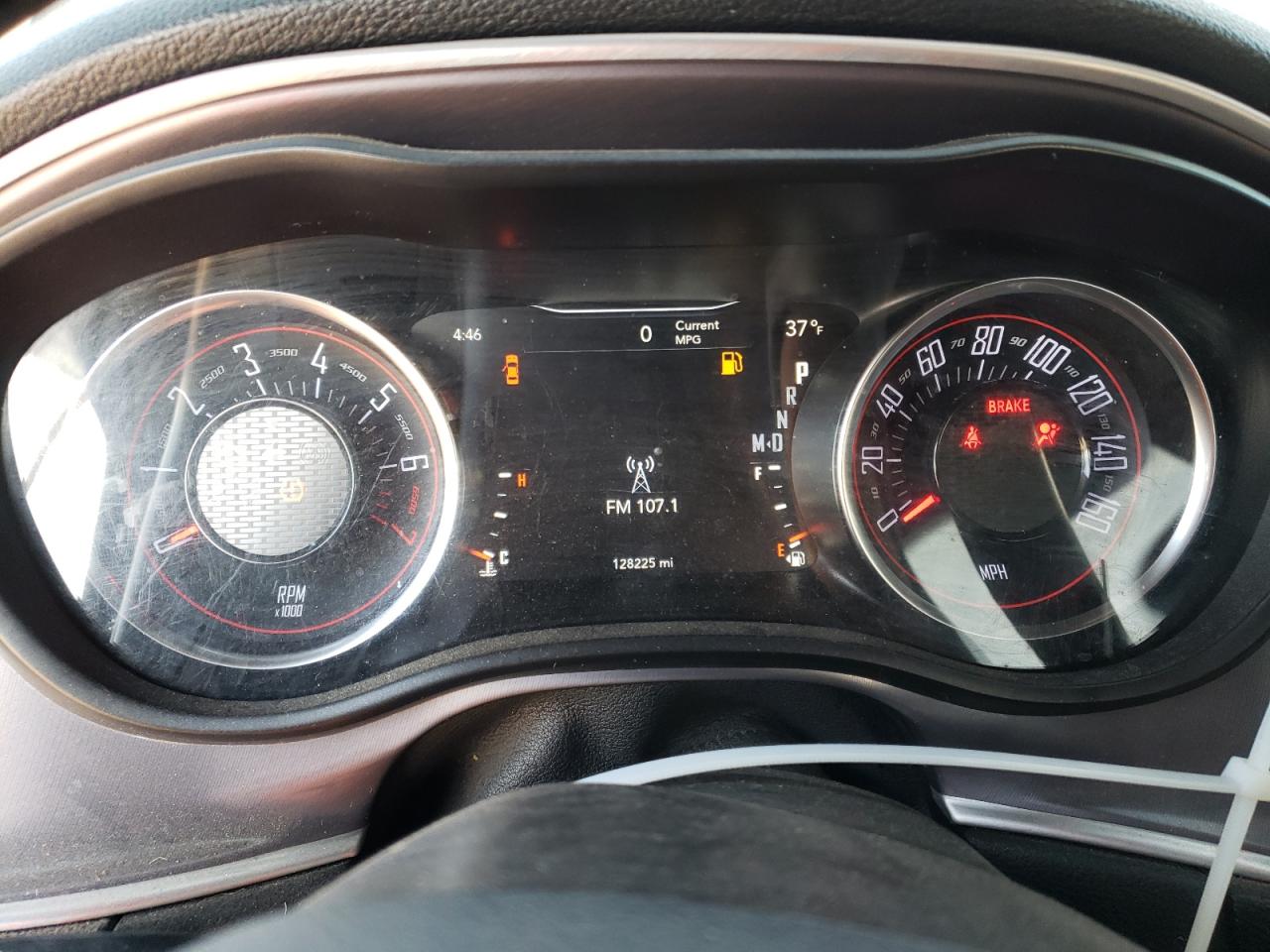 2019 Dodge Challenger - Image 9