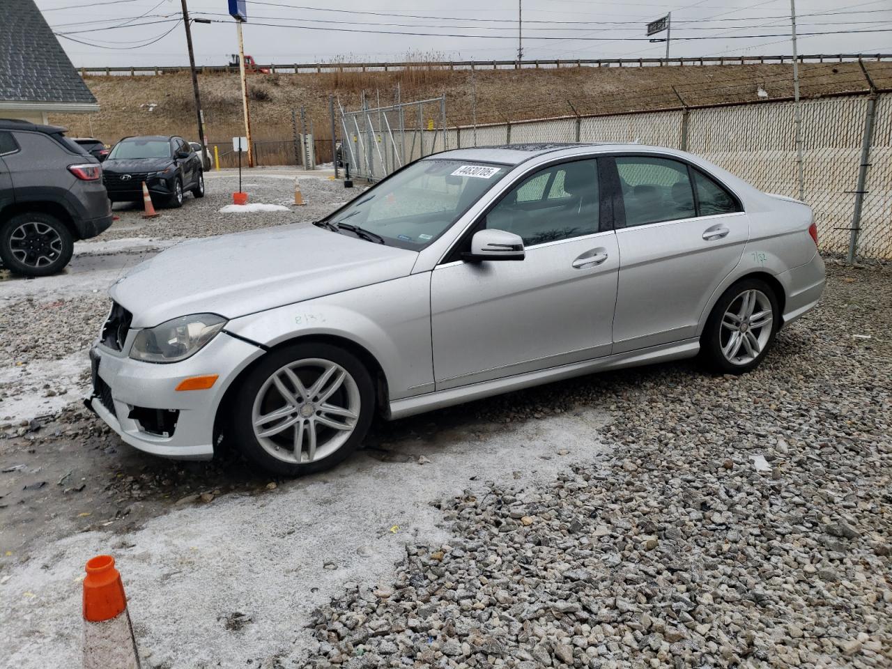 2013 Mercedes-Benz C-klasse - Image 1