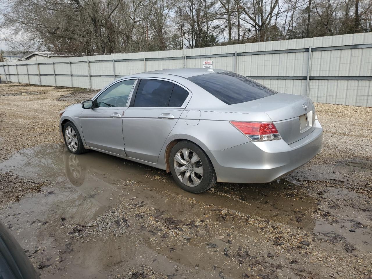 2010 Honda Accord - Image 2