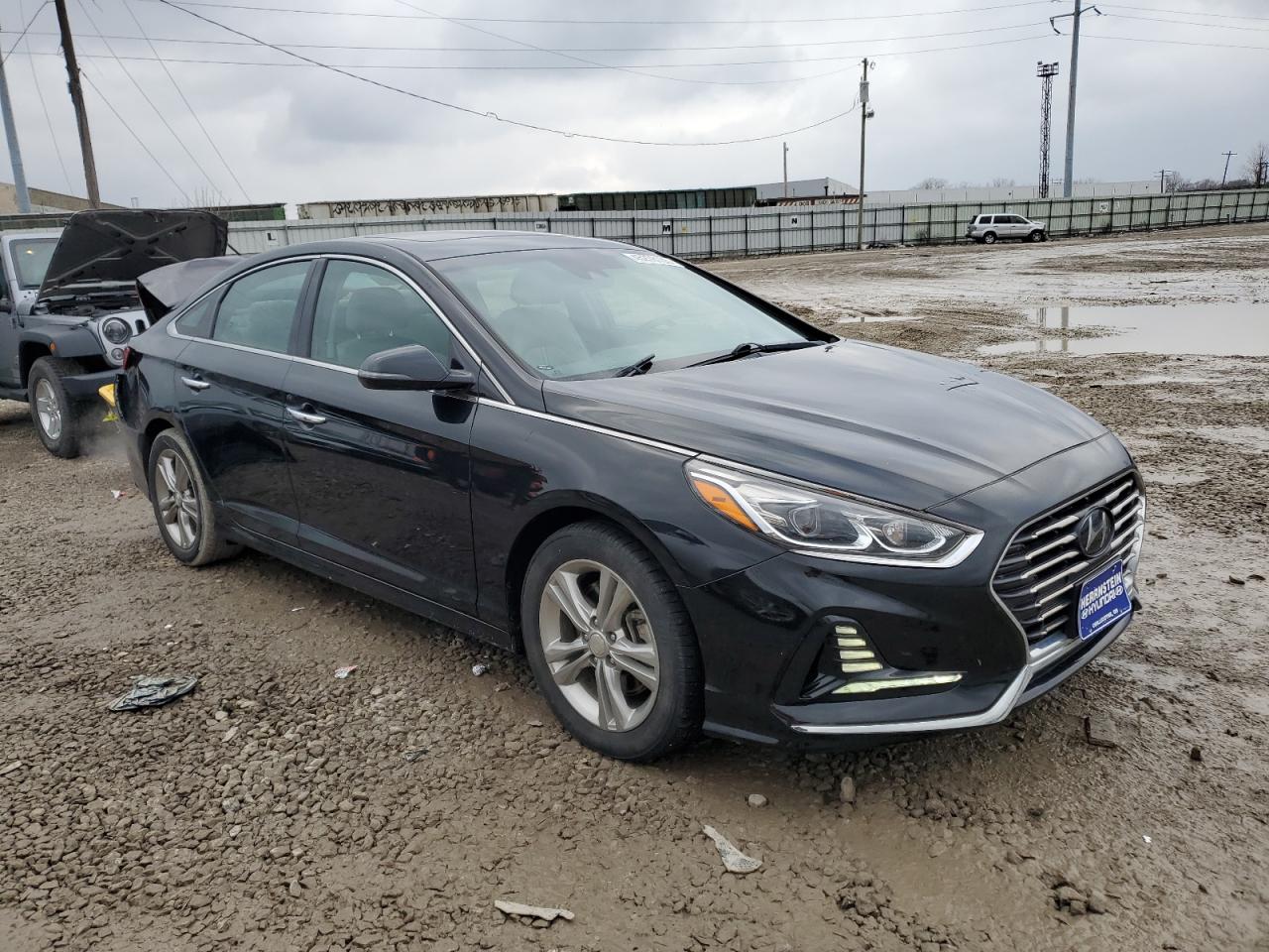 2018 Hyundai Sonata - Image 4