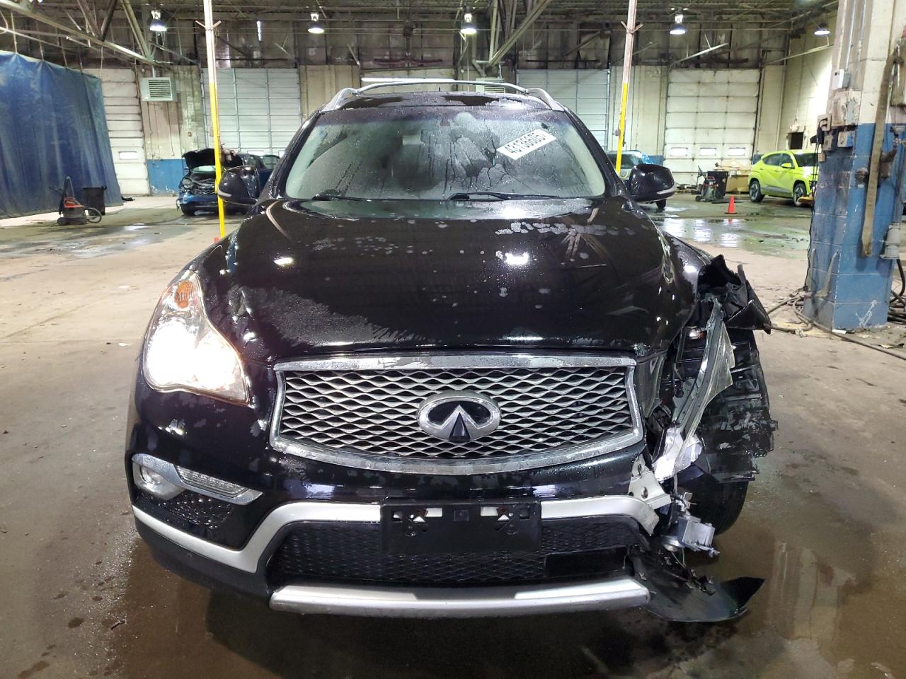 2017 Infiniti QX50 - Image 5