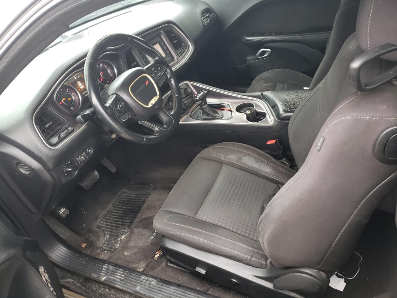 2015 Dodge Challenger - Image 7