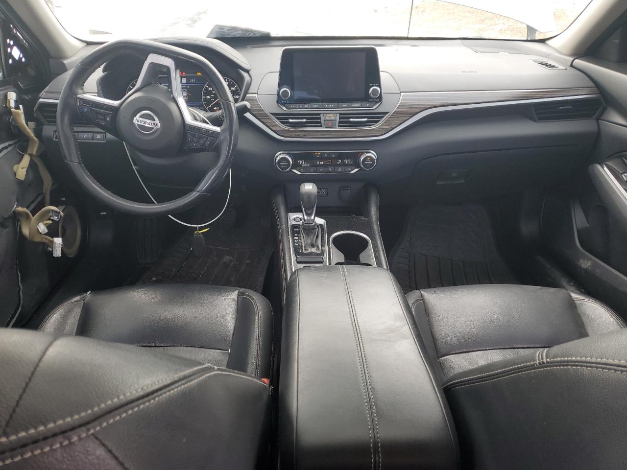 2020 Nissan Altima - Image 8