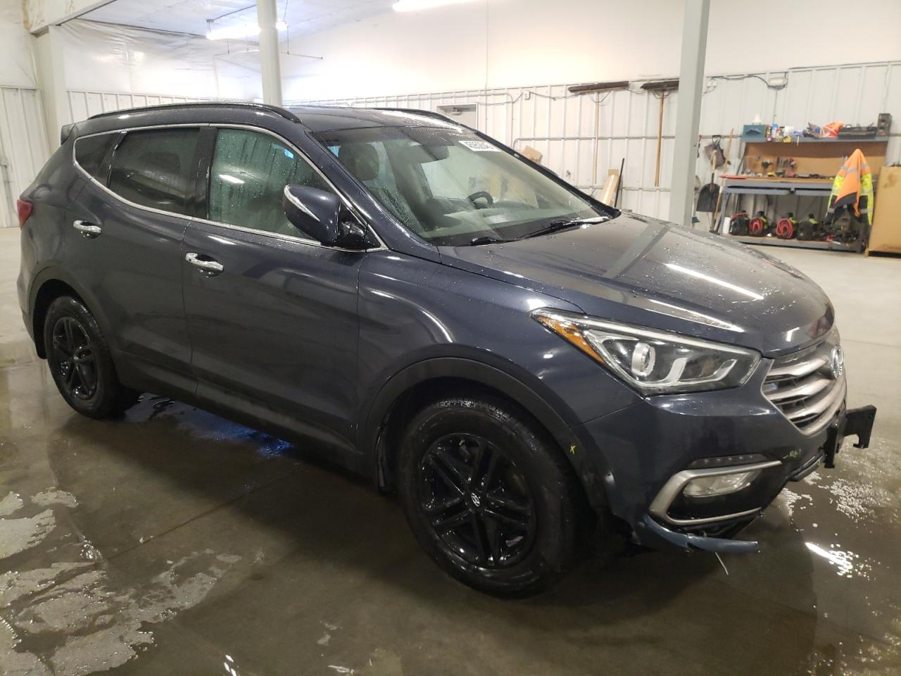 2017 Hyundai Santa Fe - Image 4