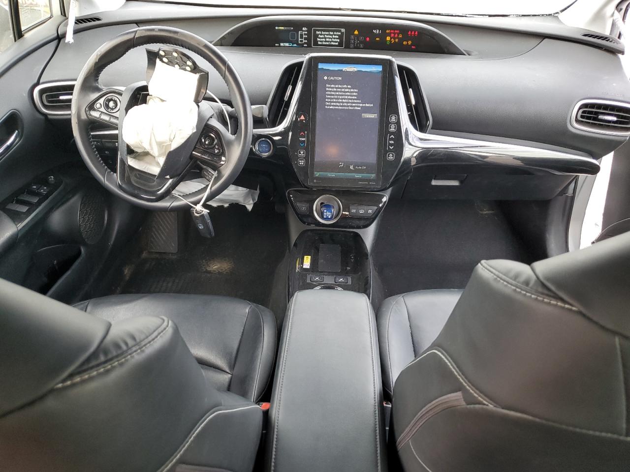 2021 Toyota Prius - Image 8