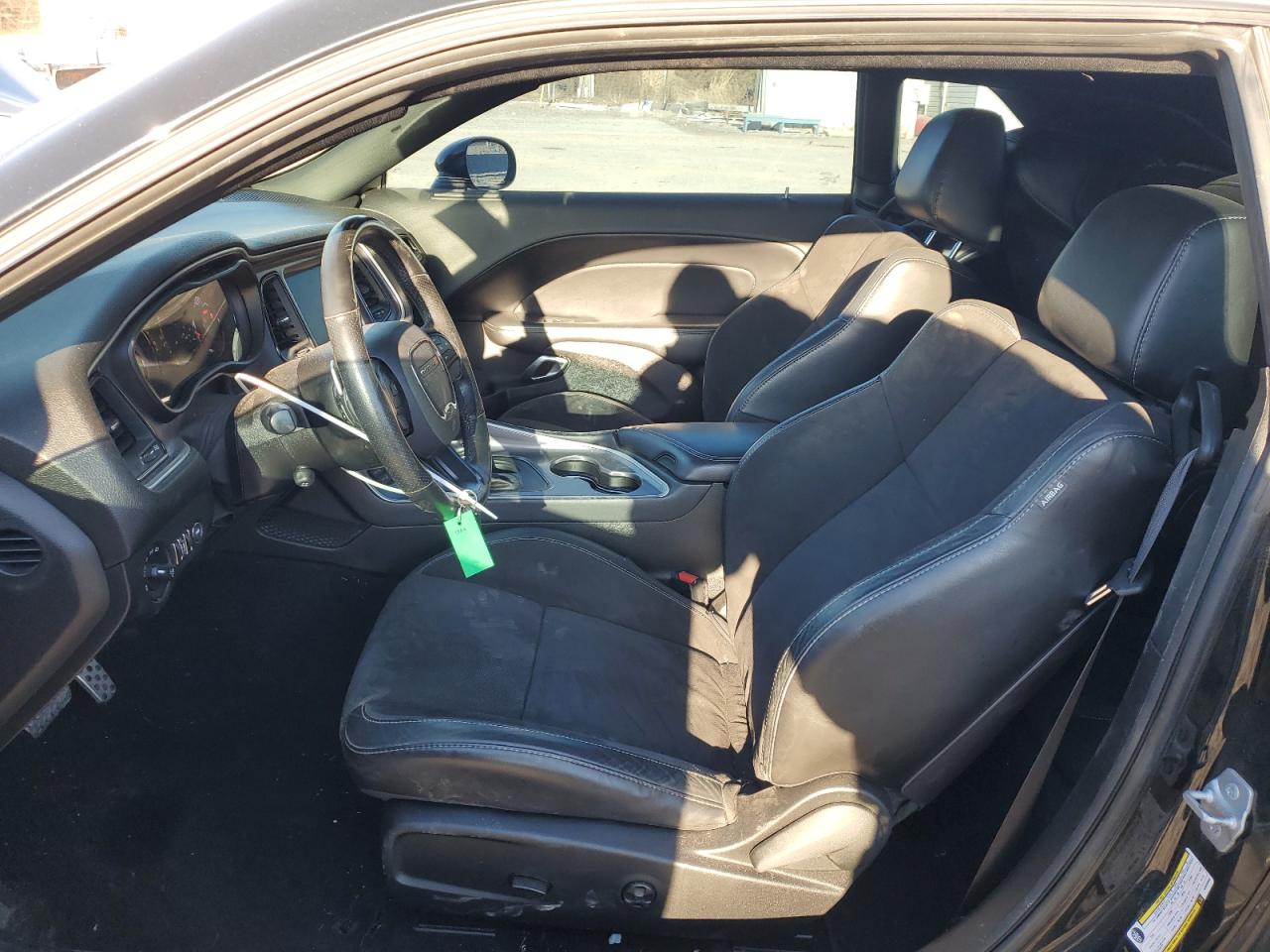 2019 Dodge Challenger - Image 7