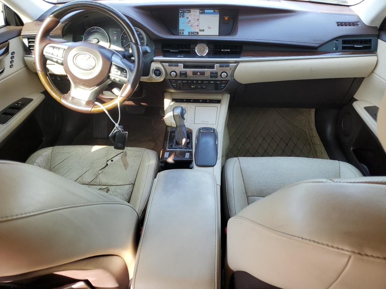 2016 Lexus ES - Image 8