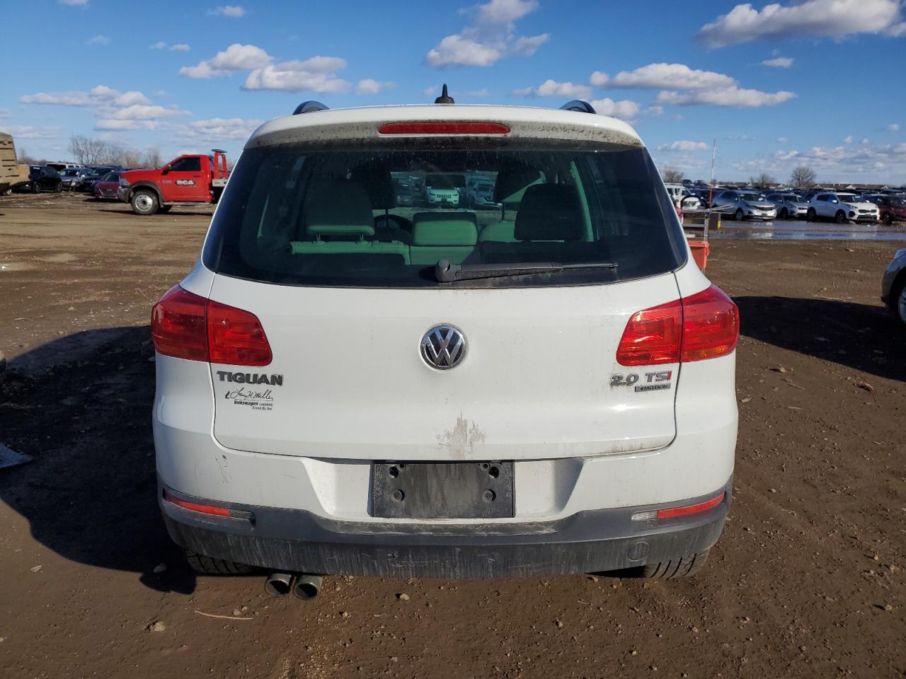 2015 Volkswagen Tiguan - Image 6
