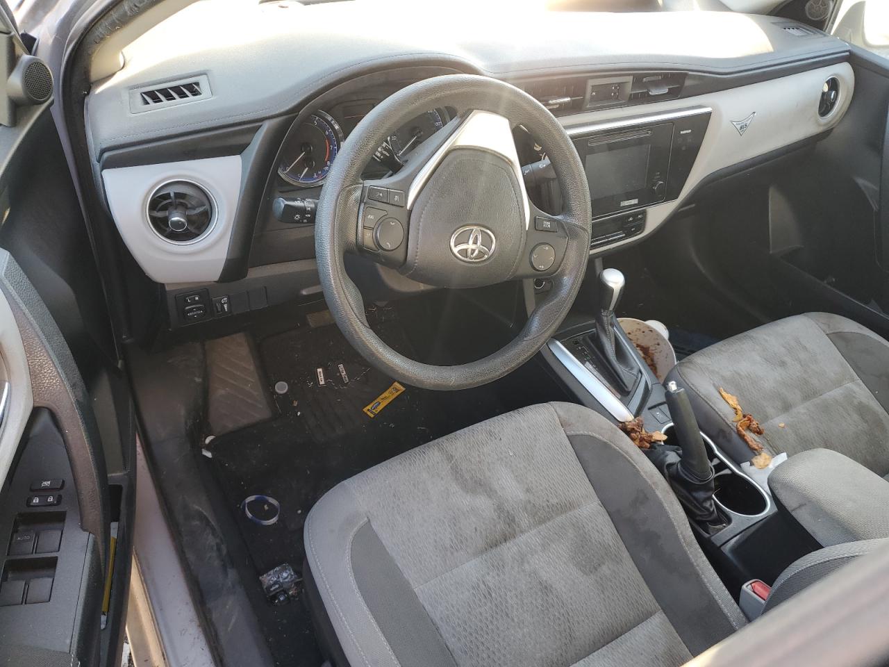 2017 Toyota Corolla - Image 8