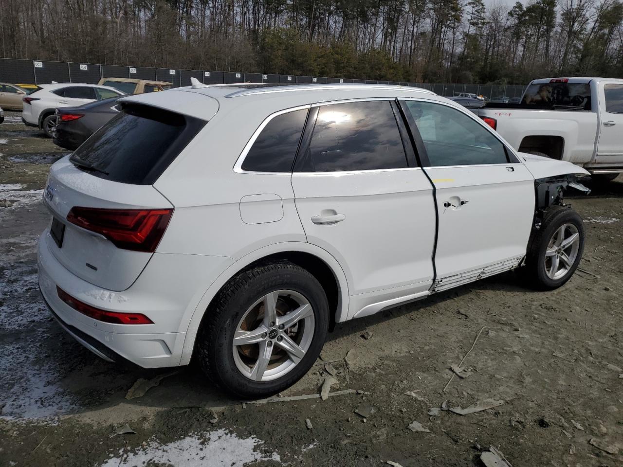 2023 Audi Q5 - Image 3