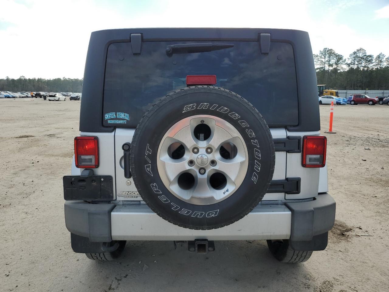 2010 Jeep Wrangler - Image 6