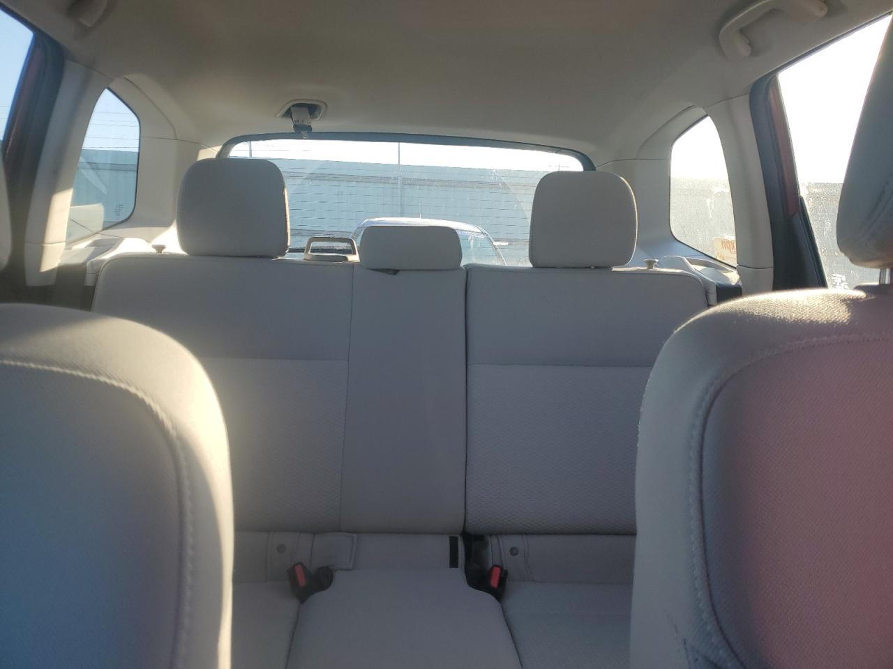 2015 Subaru Forester - Image 10