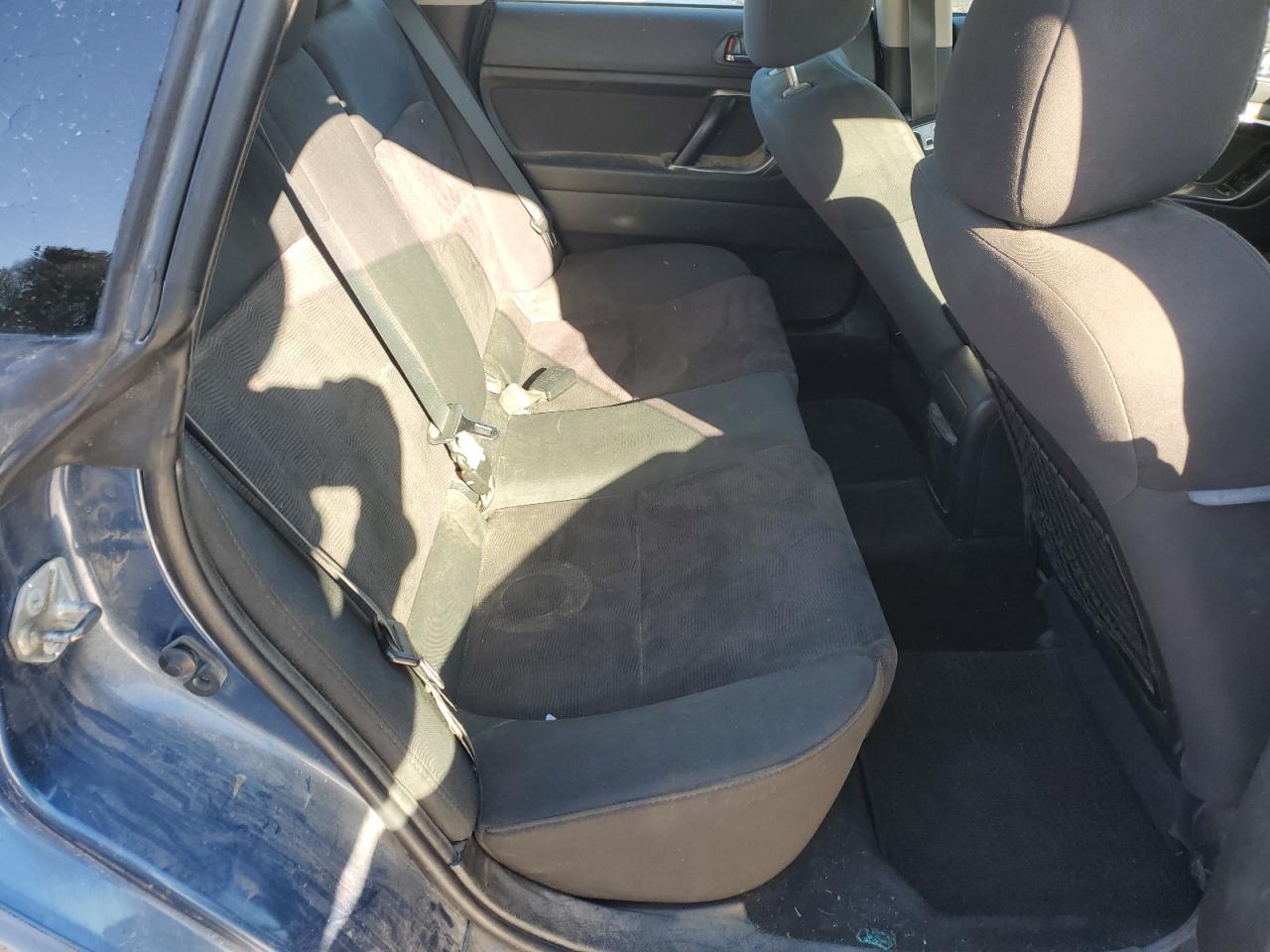 2008 Subaru Outback - Image 10