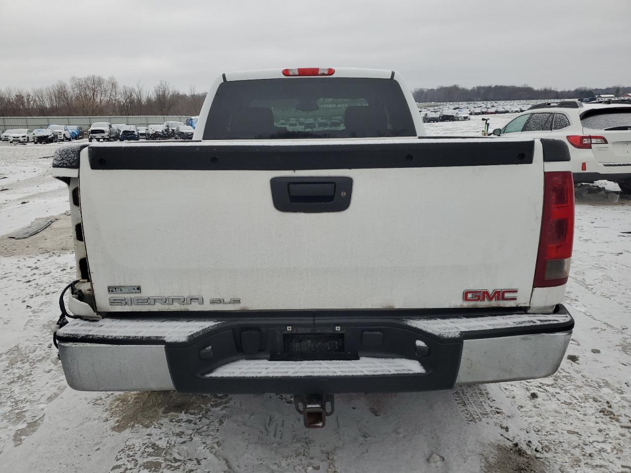 2011 GMC Sierra - Image 6