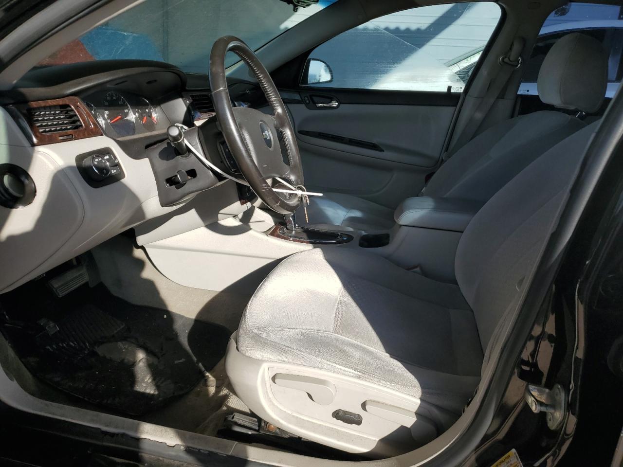 2013 Chevrolet Impala - Image 7