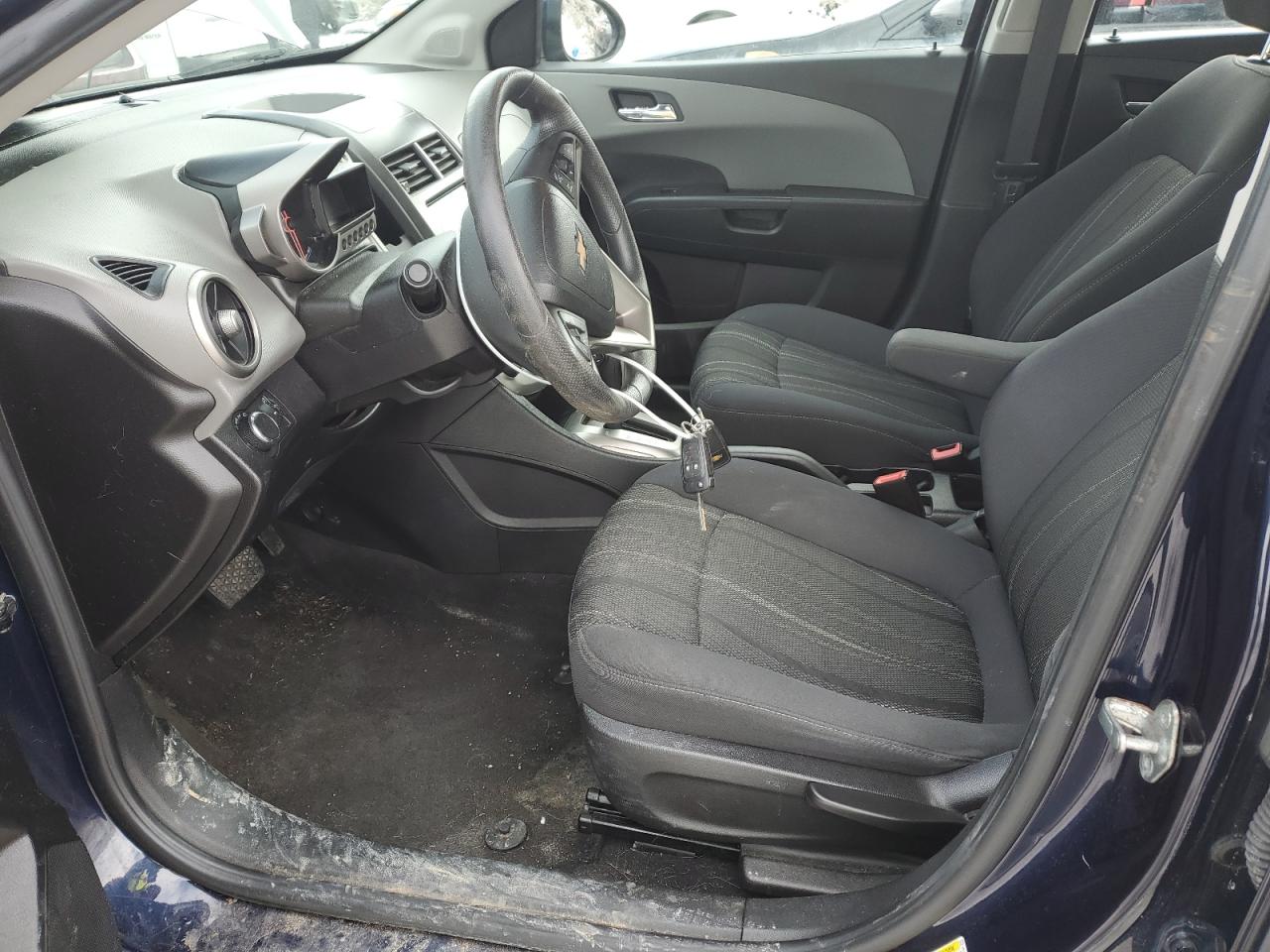 2016 Chevrolet Sonic - Image 7