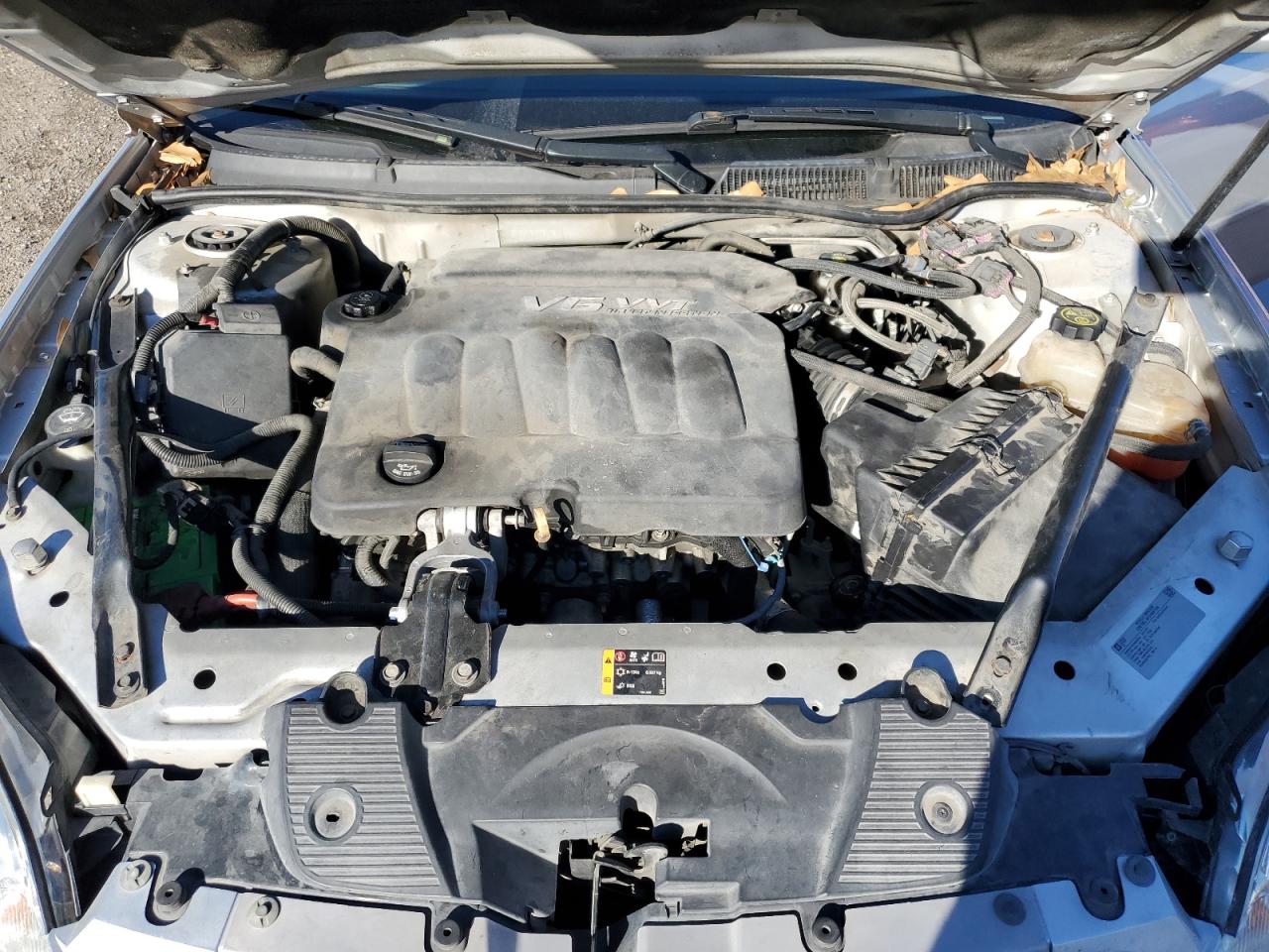 2015 Chevrolet Impala - Image 12