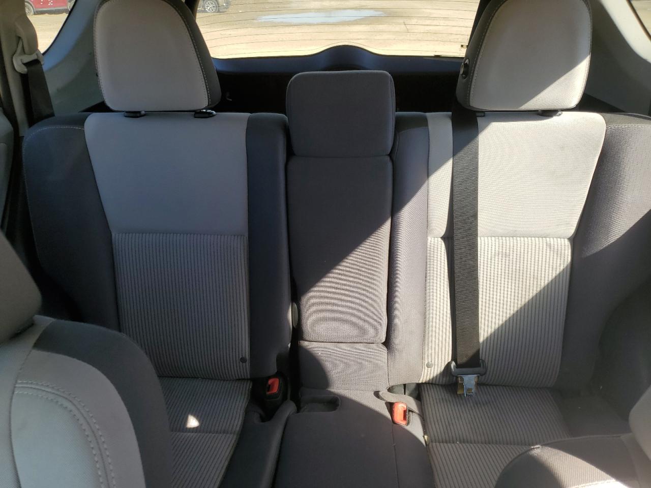 2013 Toyota RAV 4 - Image 10