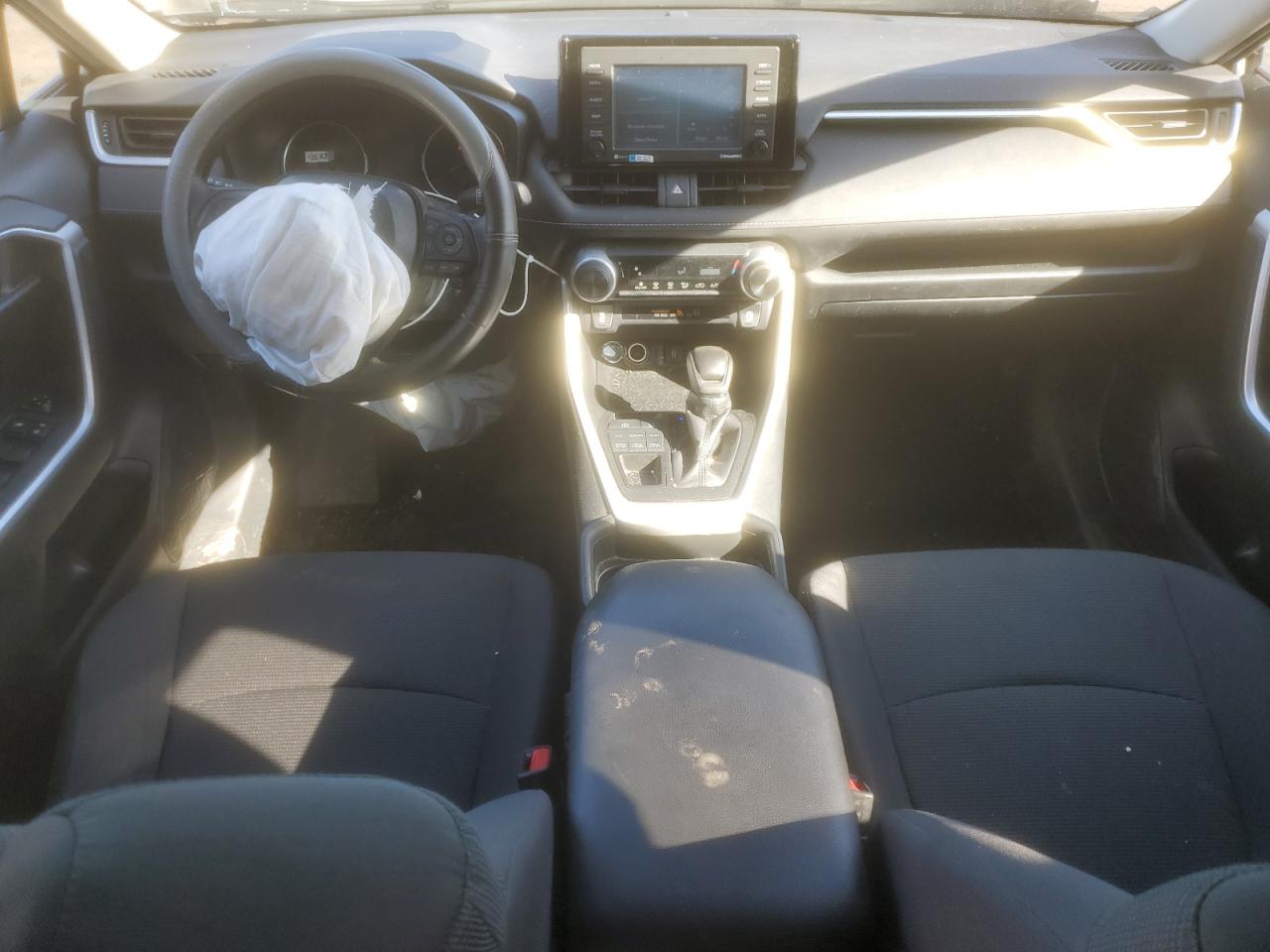 2021 Toyota RAV 4 - Image 8