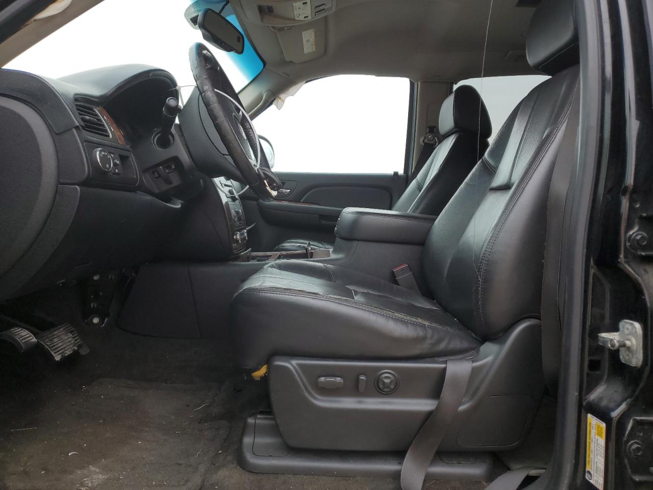 2007 Chevrolet Tahoe - Image 7