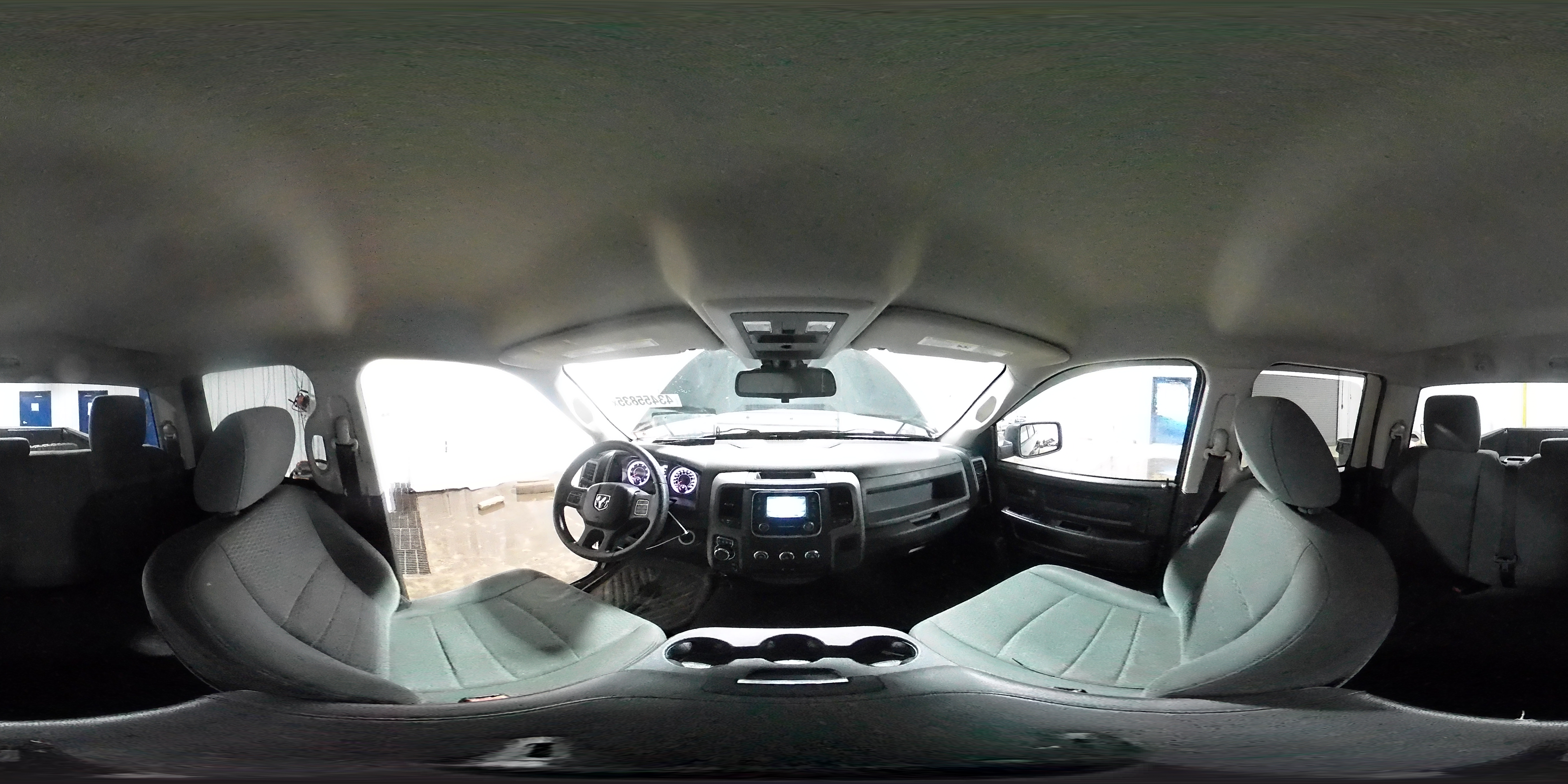 2014 RAM 1500 - Image 14