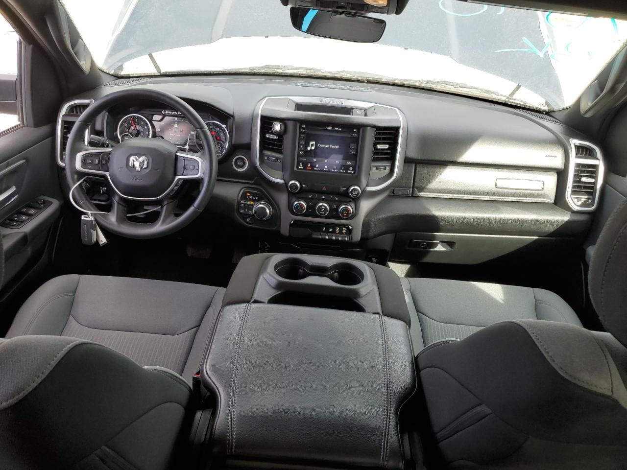 2021 RAM 1500 - Image 8