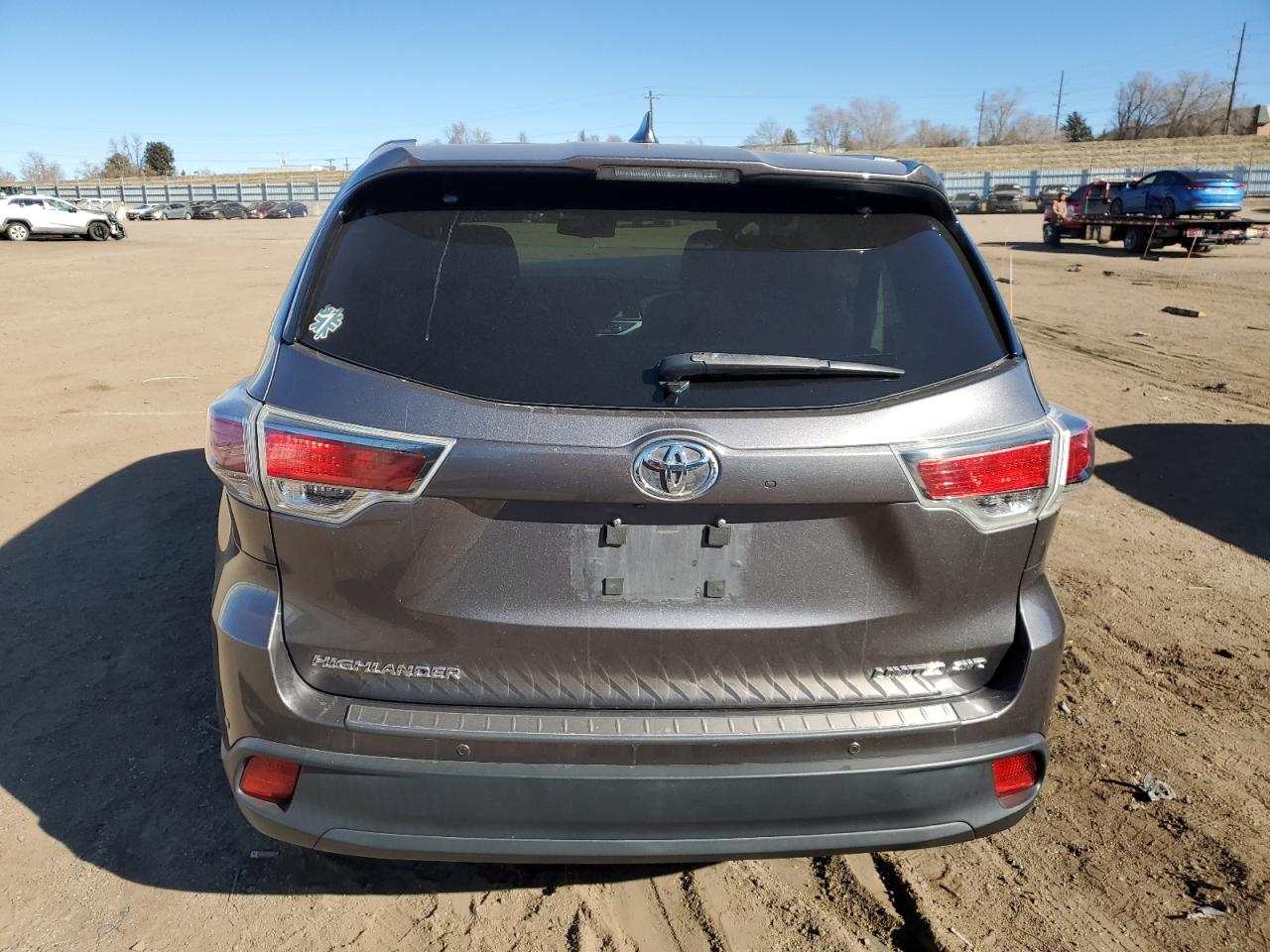 2015 Toyota Highlander - Image 6